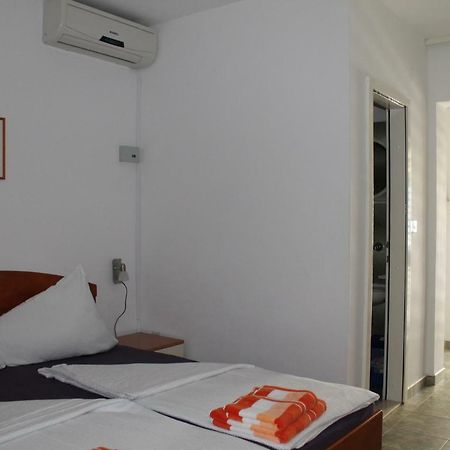 Apartmani Atila Damir Omiš Dış mekan fotoğraf