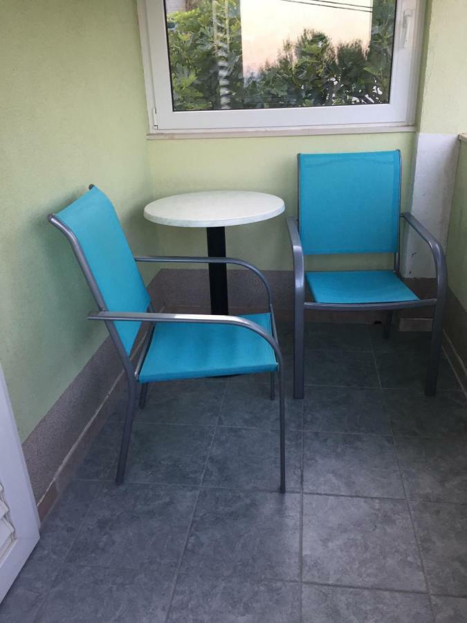 Apartmani Atila Damir Omiš Dış mekan fotoğraf