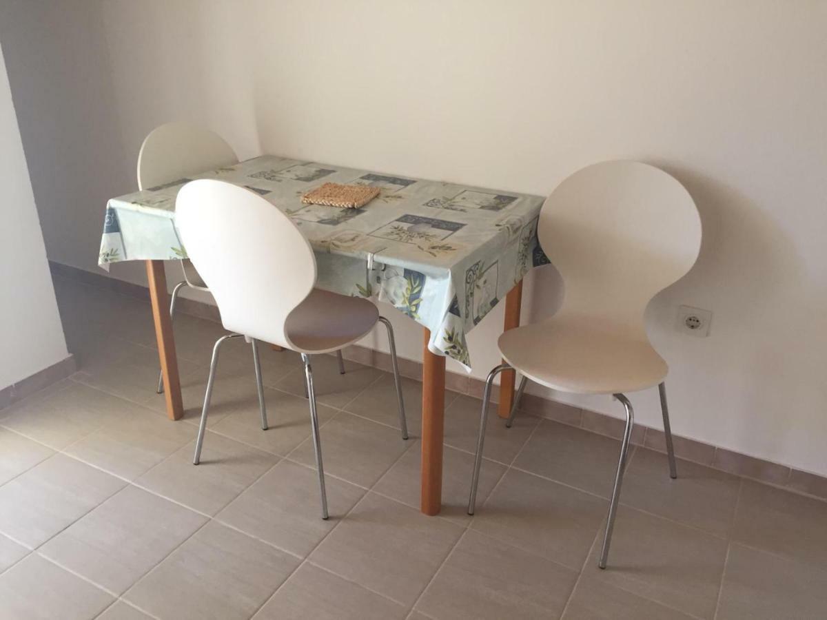 Apartmani Atila Damir Omiš Dış mekan fotoğraf