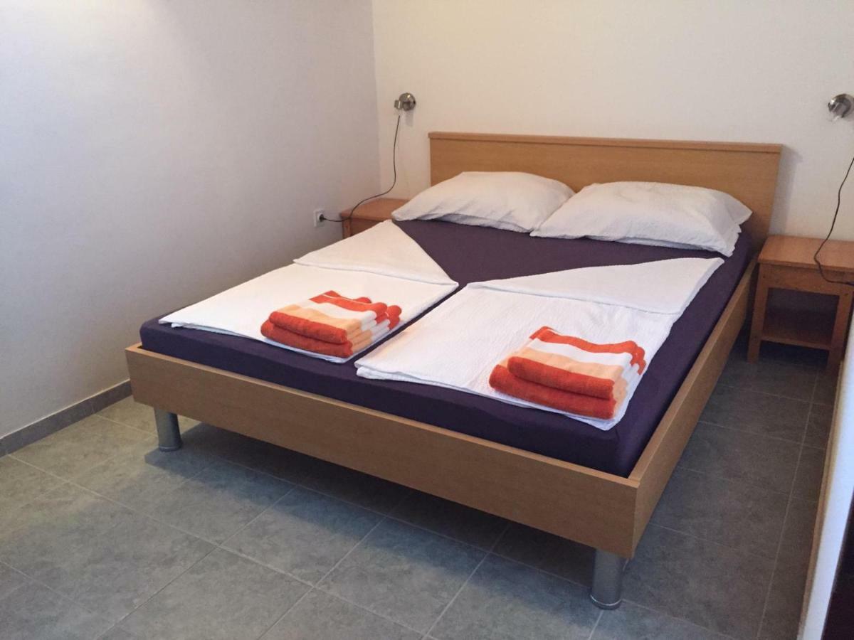 Apartmani Atila Damir Omiš Dış mekan fotoğraf