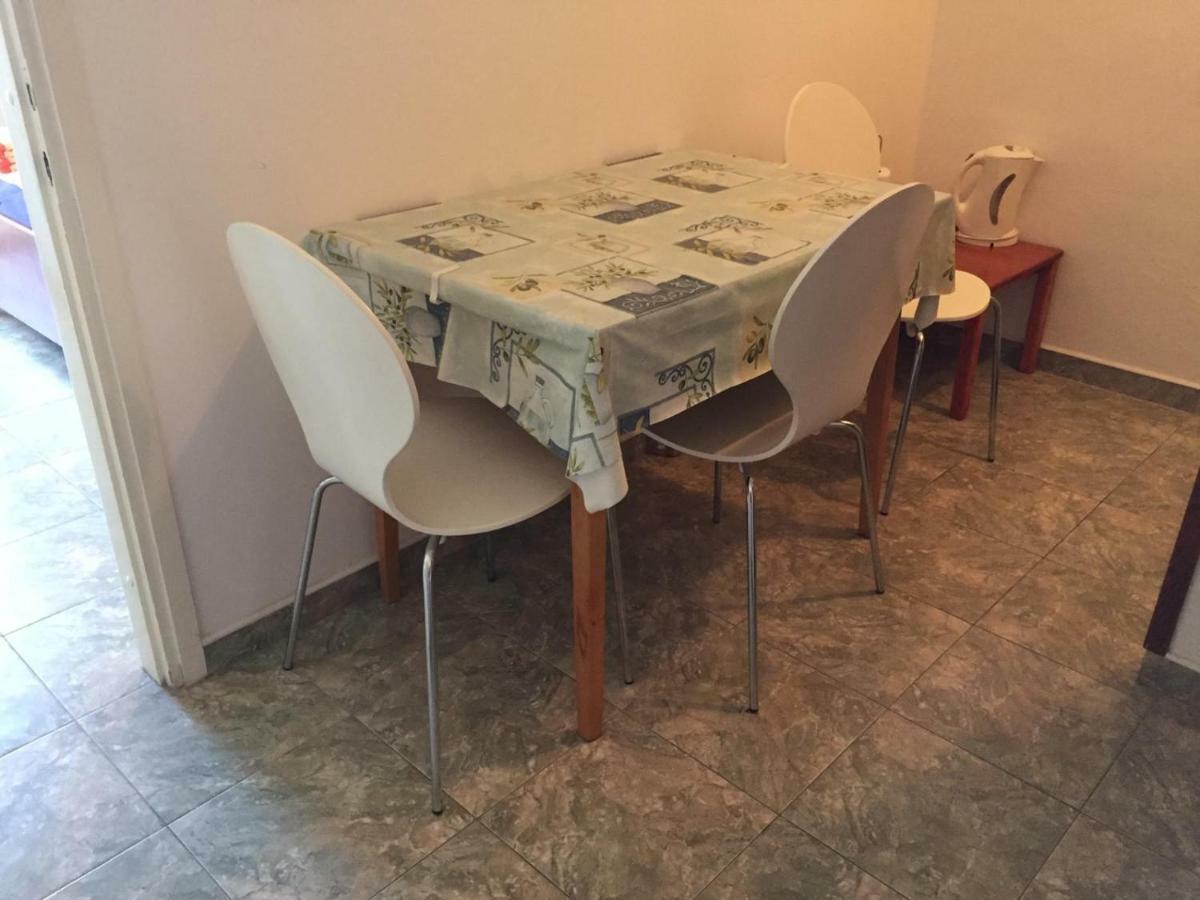 Apartmani Atila Damir Omiš Dış mekan fotoğraf
