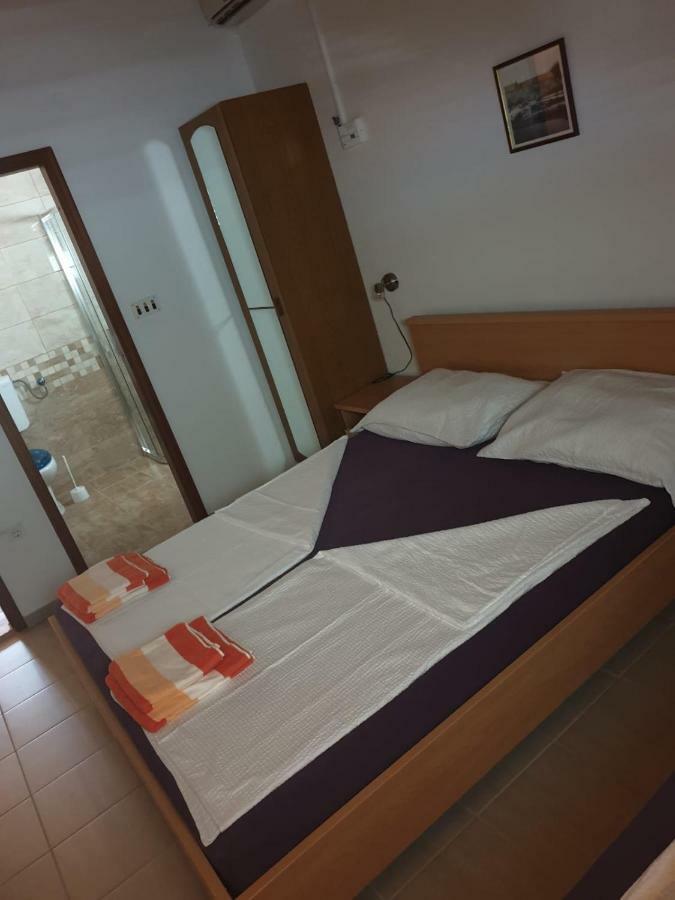 Apartmani Atila Damir Omiš Dış mekan fotoğraf